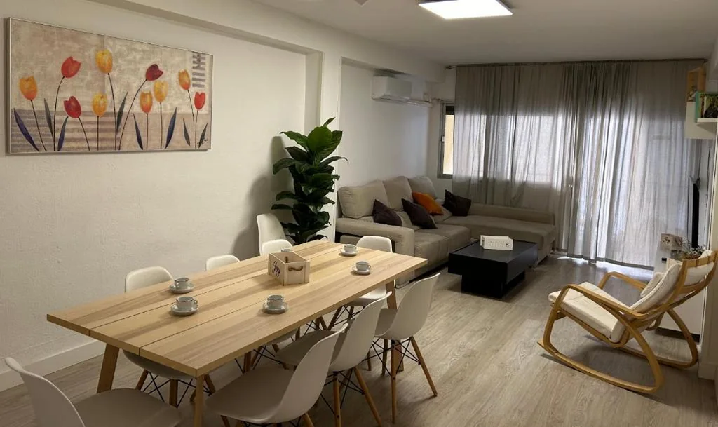 Apartamento — Apartamento Buensuceso 46 VFTGR04774