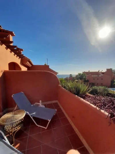 APARTAMENTO DUPLEX con piscinas y MARAVILLOSAS VISTAS AL MAR — foto 10