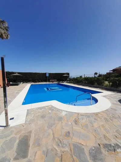 APARTAMENTO DUPLEX con piscinas y MARAVILLOSAS VISTAS AL MAR — foto 12