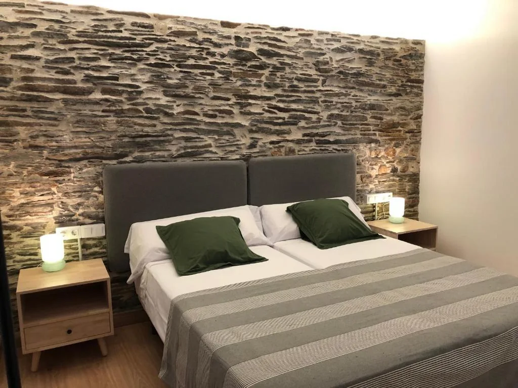 APARTAMENTOS ARMANYA 3