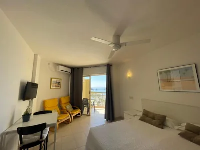 Apartamentos Boutique CHINASOL con Parking y Desayuno Incluidos — Foto 6