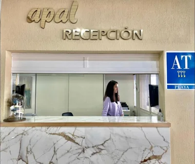 Apartamentos Boutique CHINASOL con Parking y Desayuno Incluidos — Foto 7
