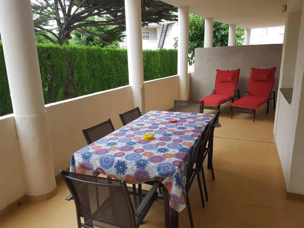 两居室公寓 — Apartamentos Cala Azul La Móra
