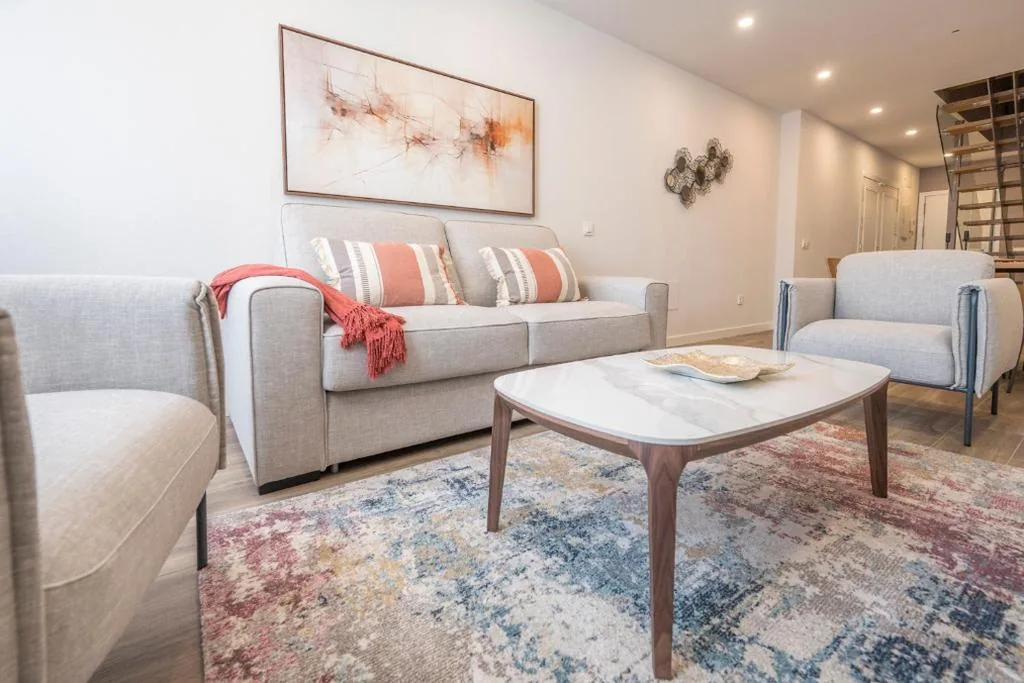 Dúplex de 2 dormitorios (6 adultos) — Apartamentos Dúplex Príncipe de Canalejas, 1 y 2 dormitorios