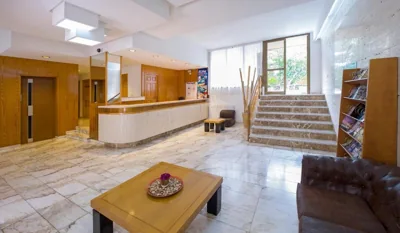 Apartamentos Jovial — photo 3