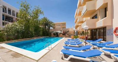 Apartamentos Jovial — photo 7