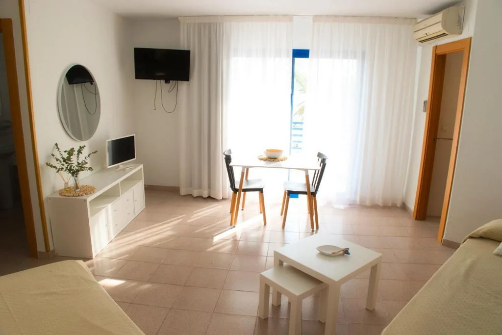 Monolocale con vista sul mare — Apartamentos la barca