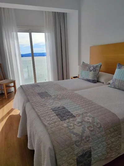 Apartamentos La Toja — Foto 4