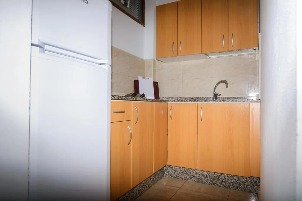 Monolocale con vista sulla piscina — Apartamentos Las Arenas