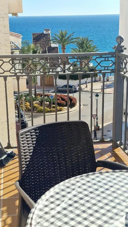 高级公寓 — Apartamentos Latin