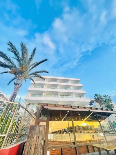 Apartamentos Llobet Ibiza — Foto 2