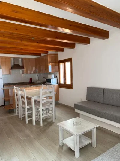 Apartamentos LLorca — Foto 4