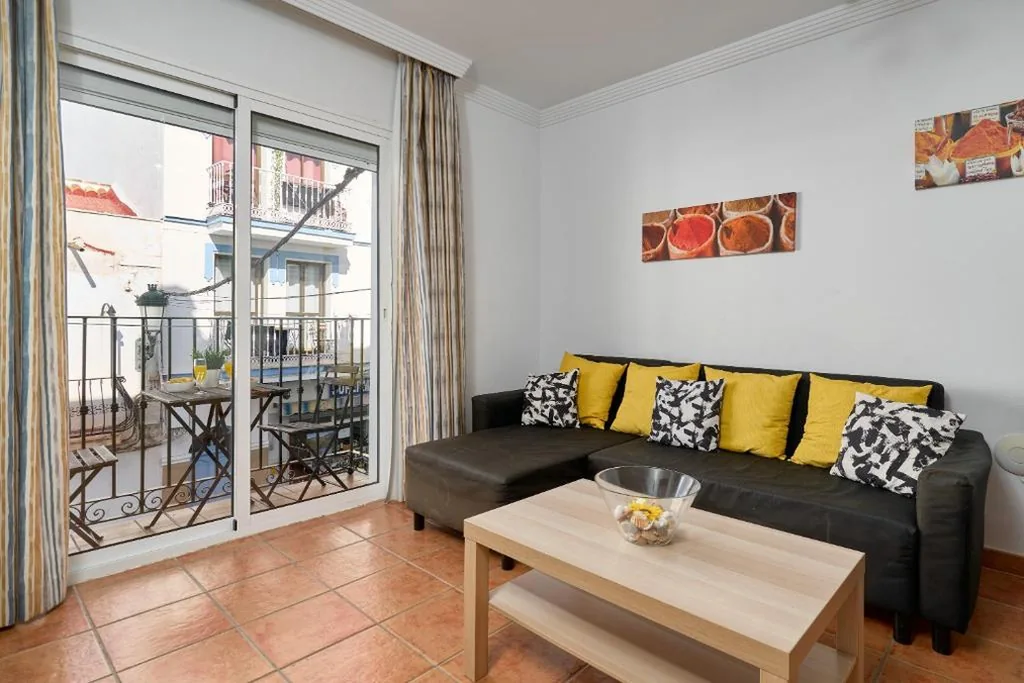 Appartamento Deluxe con 2 camere da letto e balcone — Apartamentos Nerjaluna