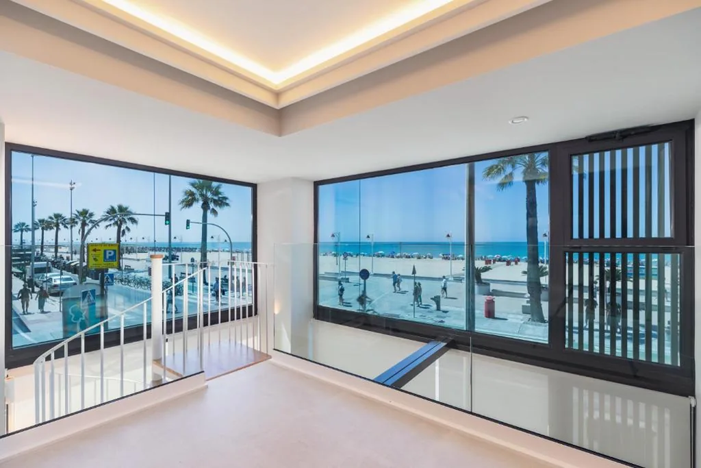 Apartment mit Meerblick — Apartamentos Playa Victoria - by Grupo Tribu