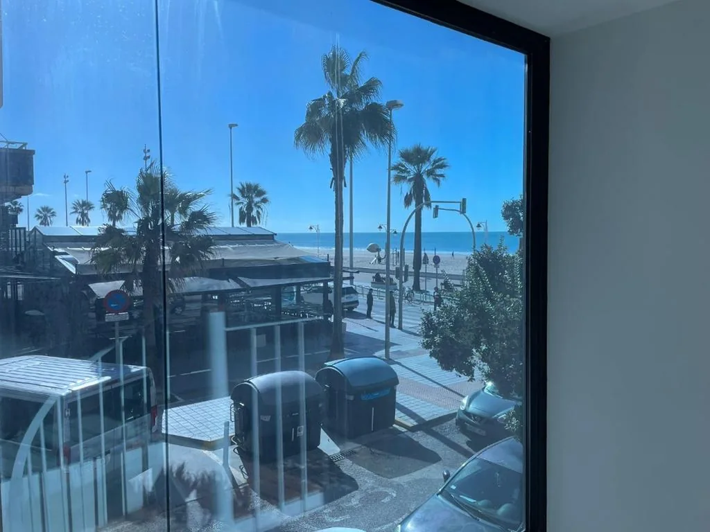Studio mit seitlichem Meerblick — Apartamentos Playa Victoria - by Grupo Tribu