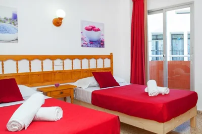 Apartamentos Puet — photo 2
