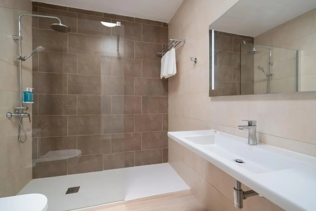 ベッドルーム2室のアパートメント（大人5名） — Apartamentos Santa Rosa
