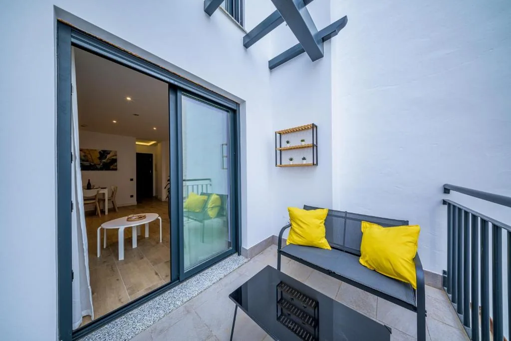 Apartamento de 1 dormitorio con terraza — Apartamentos Sibarys