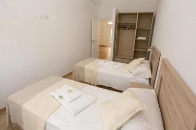 Apartamentos Turísticos El Cholo — foto 11