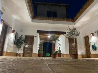 Apartamentos Turísticos - Hostal Los Alisos — Foto 7