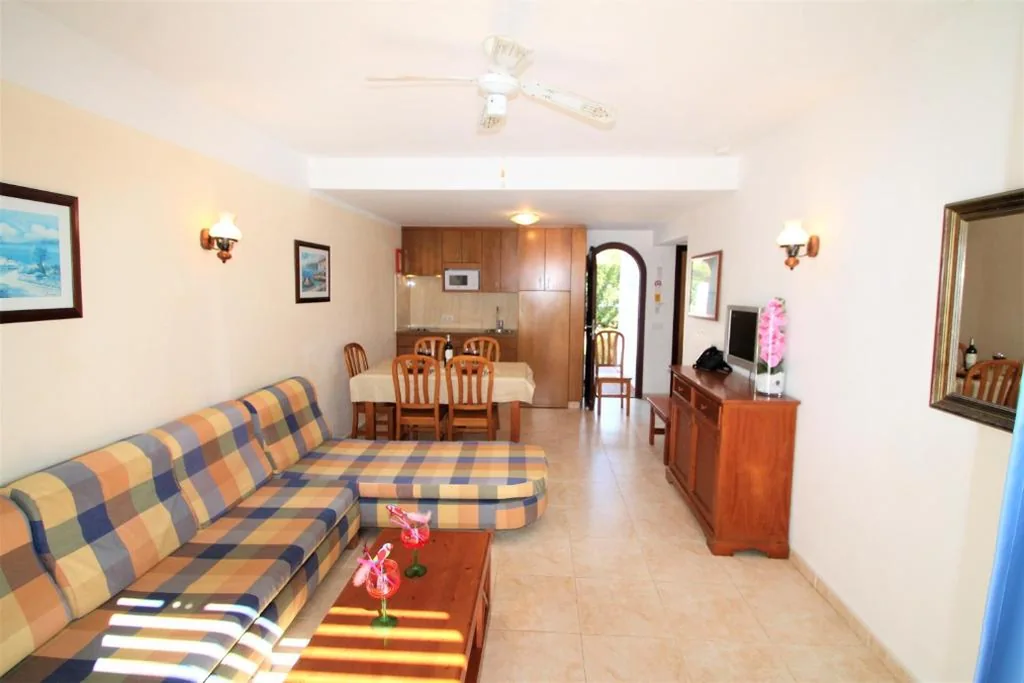 Appartement met douche — Apartaments Talayot