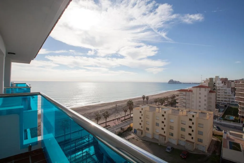 Apartamento de 1 dormitorio con vistas al mar (2 adultos + 1 niño) — Aparthotel Acuazul