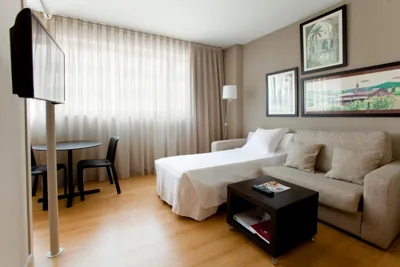Aparthotel Atenea Barcelona — foto 5