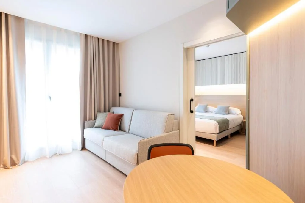 Suite con terraza — Aparthotel Atenea Calabria