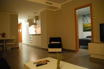 Aparthotel Meseguer — 写真 9