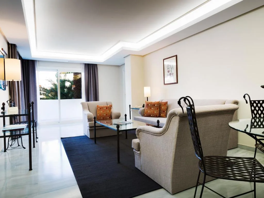 Appartamento con 1 camera da letto (3 adulti + 1 bambino) — Aparthotel Monarque Sultán