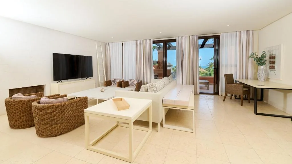 Appartamento di lusso con 3 camere da letto e 3 bagni — Aparthotel Novo Resort