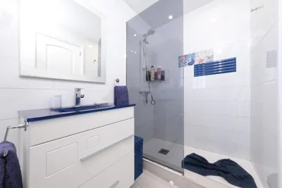 Apartment La Vela Azul - Pool & Tennis - Free AC & Good WIFI - By Lanzarote Vacation Homes — foto 5