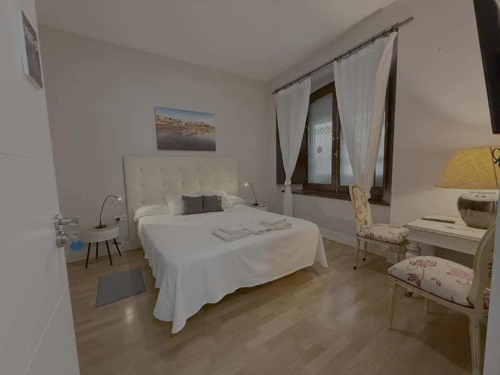 Apodaca Rooms