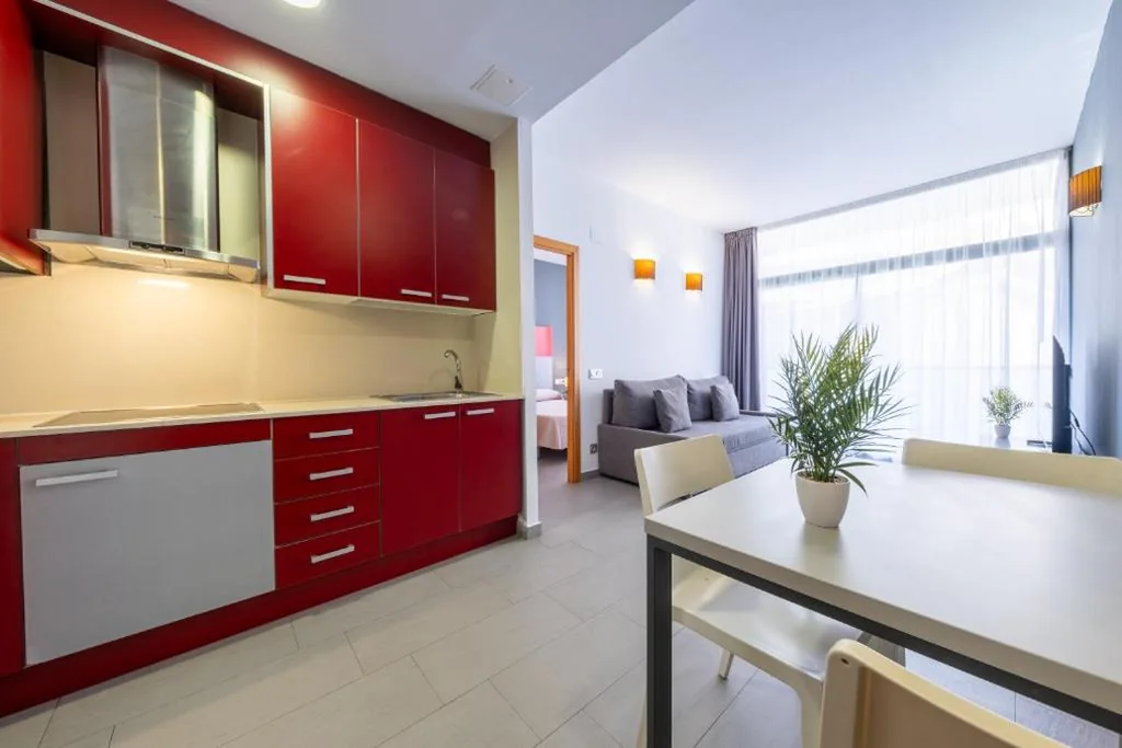 Apartment mit 2 Schlafzimmern — Apolo Suites Rentalmar