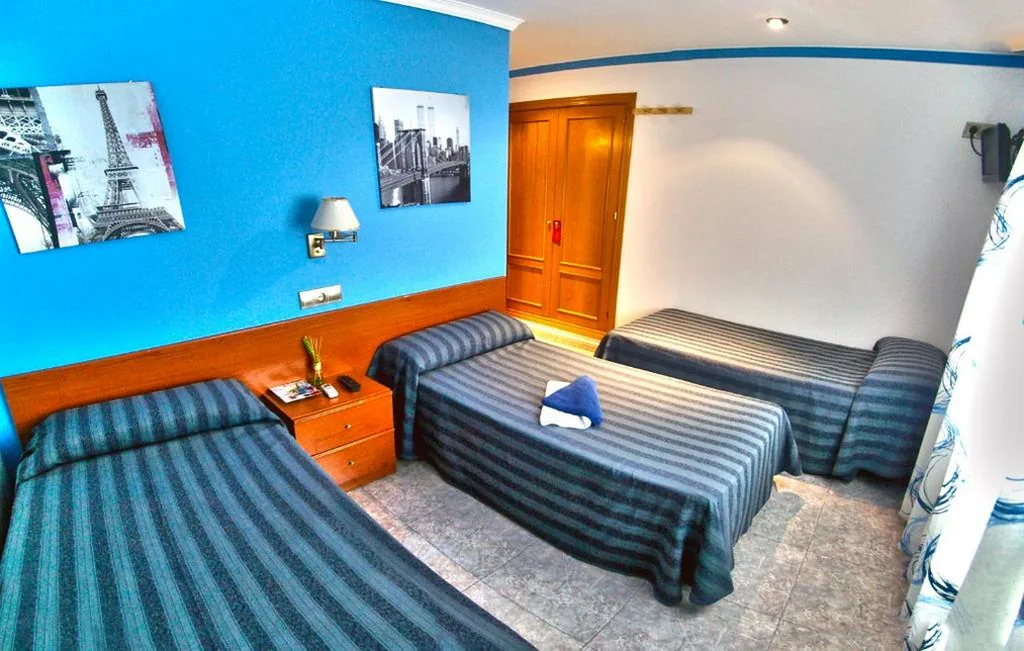 Vierbettzimmer — Apolo Trece
