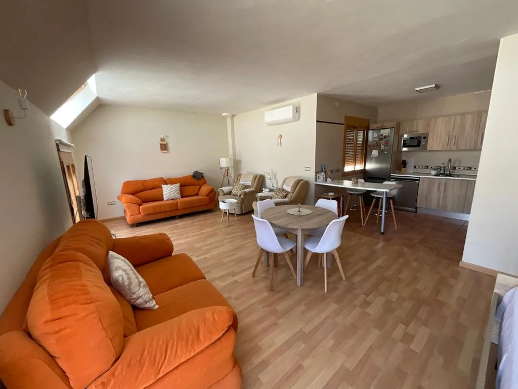 Deluxe-Apartment mit 3 Schlafzimmern — Aposentos AOVE On Tour
