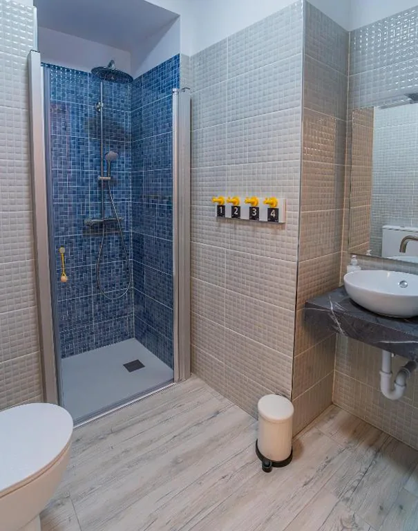 Cama en habitación compartida mixta de 4 camas — APTC ETXEa