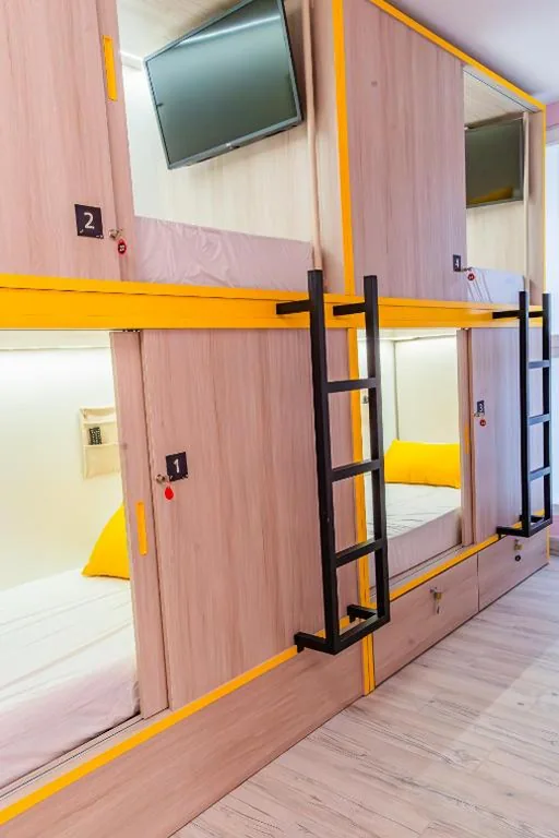 Habitación Cuádruple adaptada para personas con discapacidad — APTC ETXEa