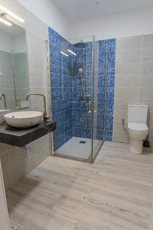 Habitación Cuádruple con baño privado — APTC ETXEa