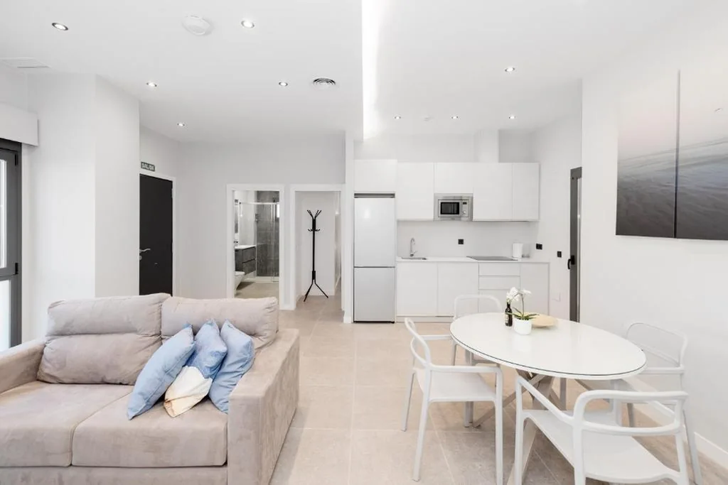 Appartement avec douche — Aptos Turísticos Playa Marinsa