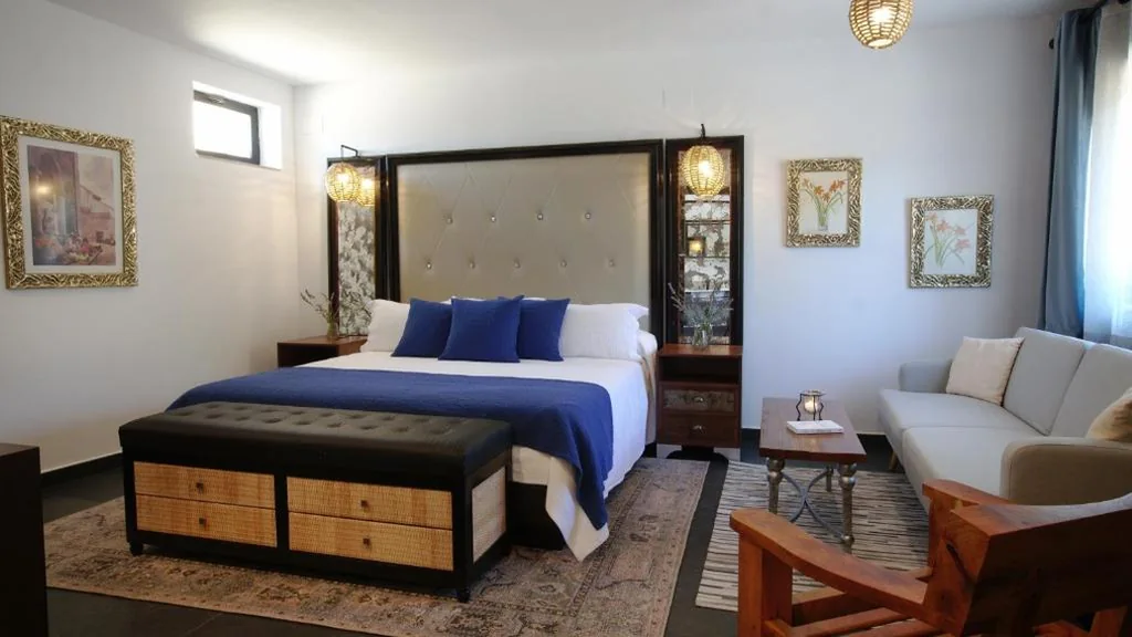 Deluxe-Zimmer mit extragroßem Bett — Aqua Et Oleum