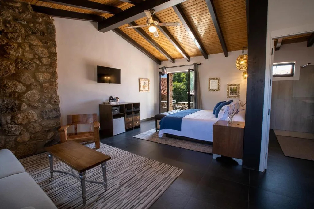 Deluxe-Doppelzimmer mit Balkon — Aqua Et Oleum