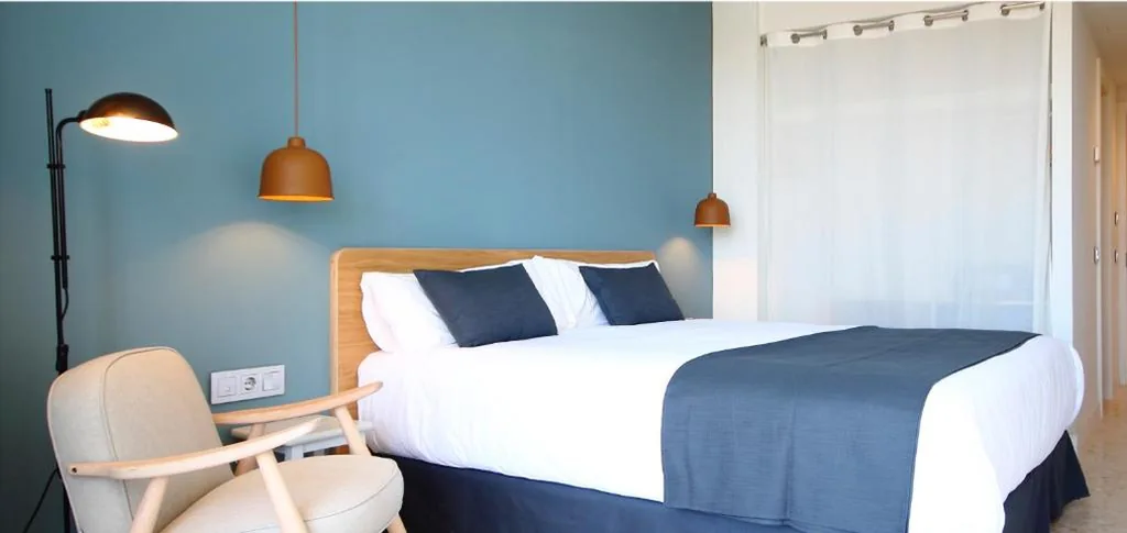 Camera Matrimoniale Premium (1 adulto) con vista piscina — AQUA Hotel Silhouette & Spa - Adults Only