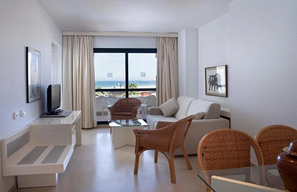 Junior Suite (4 Adults) — AR Almerimar