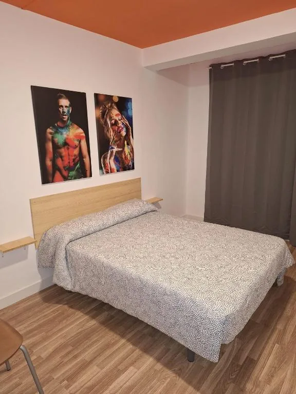 Quarto Duplo com casa de banho privativa — Arc House Granada