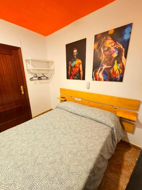 Quarto Duplo Standard com casa de banho partilhada — Arc House Granada