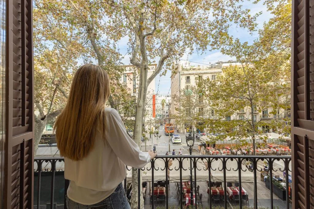 Chambre Double avec vue sur Las Ramblas - 2 lits — Arc La Rambla