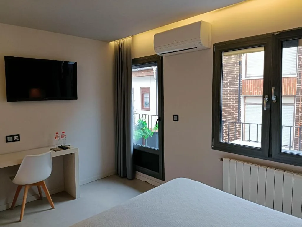 Chambre Double avec terrasse — Ardigales 11