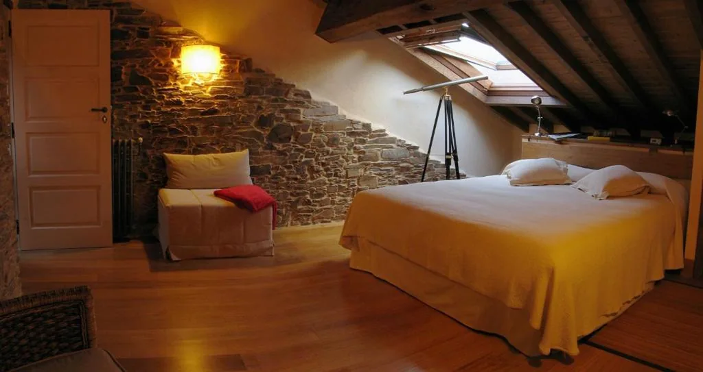 Habitación Cuádruple con baño privado — Areal