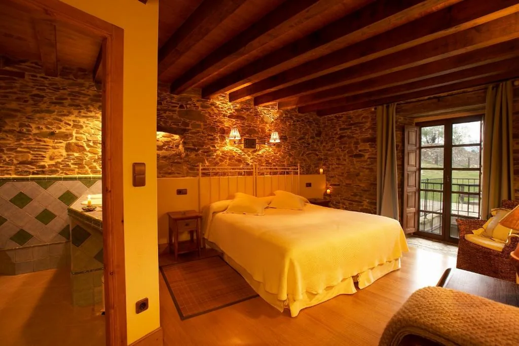 Habitación Cuádruple con baño privado — Areal